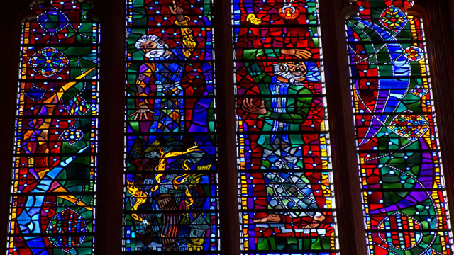 A world-renowned stained glass artist, Rowan LeCompte was best known for his 70 years of work in the Washington National Cathedral